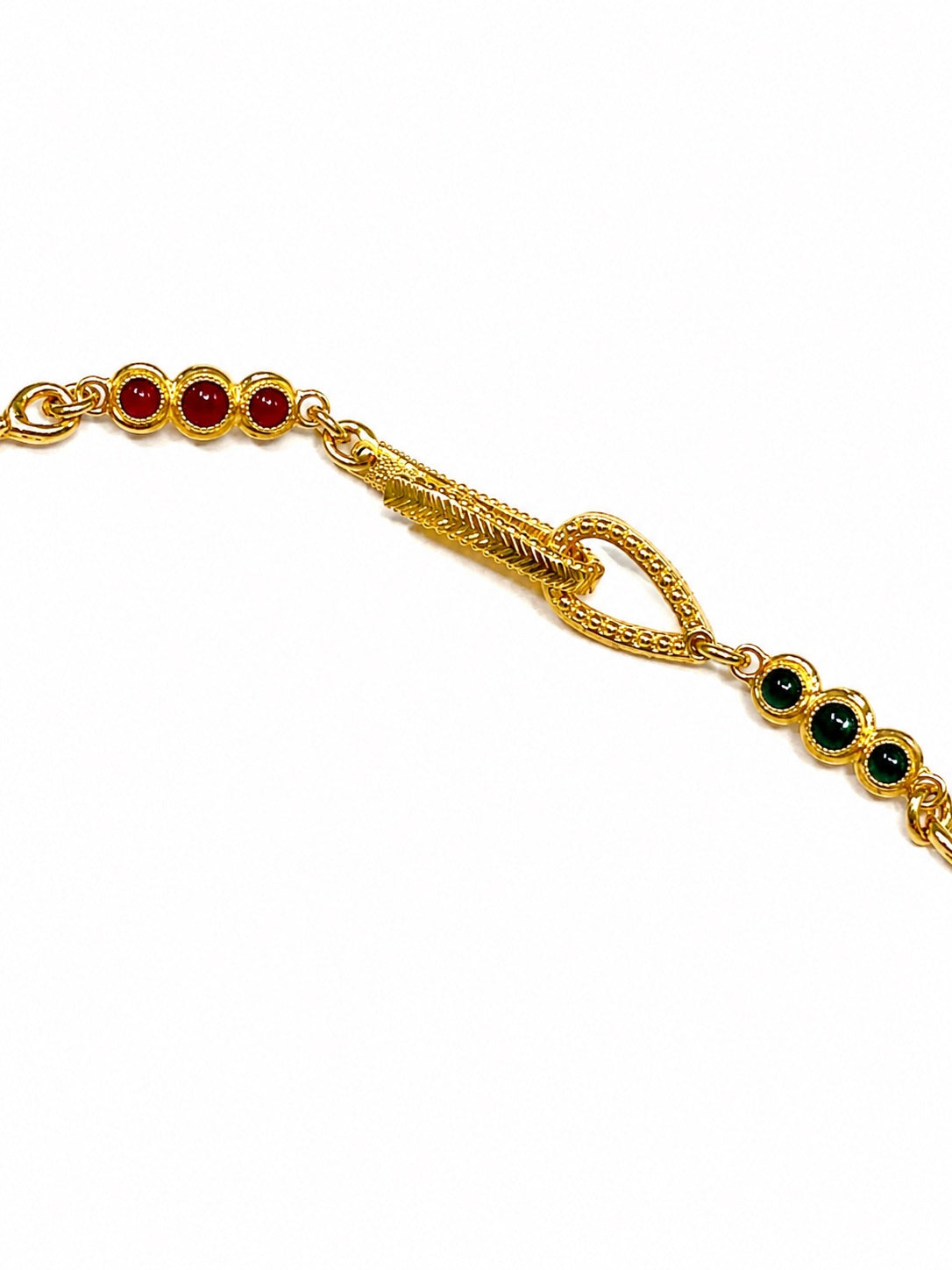 NIKA NECKLACE