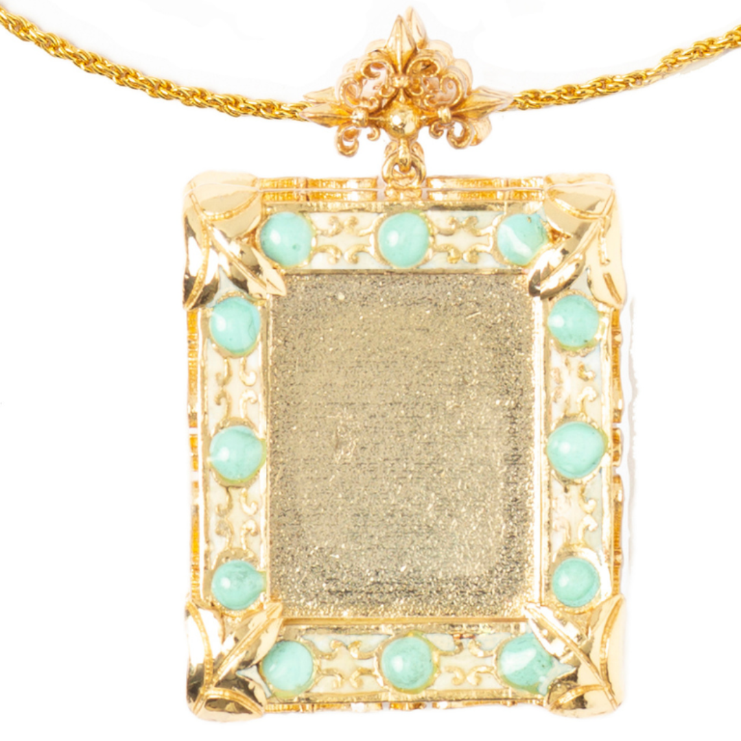 Sophia Rectangle Medallion